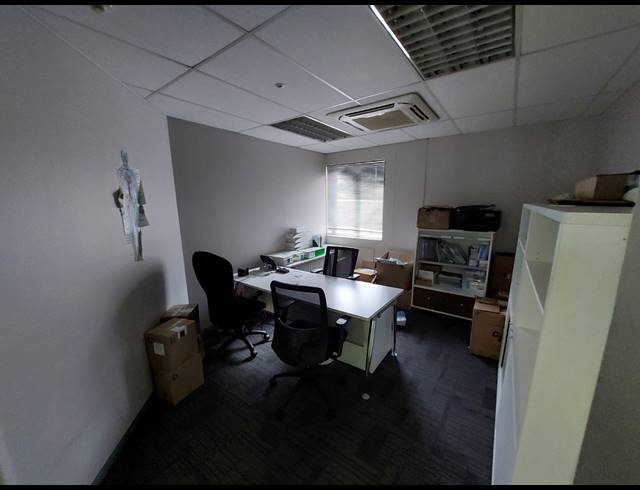 898M² OFFICE TO LET IN GREENSTONE HILL